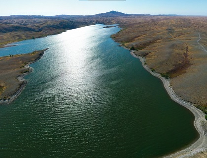 Mountain "two brothers" and a lake